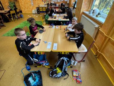 1305f795-d567-49da-a805-ddfc0ffdd1c2