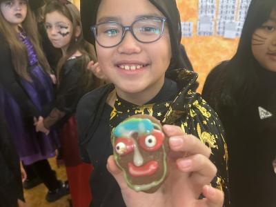 12411ac9-b5b4-4b58-b4d4-7423bcb28949