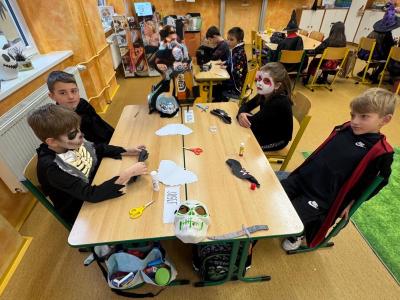 043aee27-cbc8-417c-ba0d-f47a221b7711