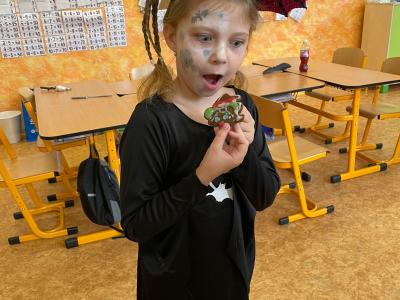 c7ace290-1d63-42ad-a6f2-a60b861c5363