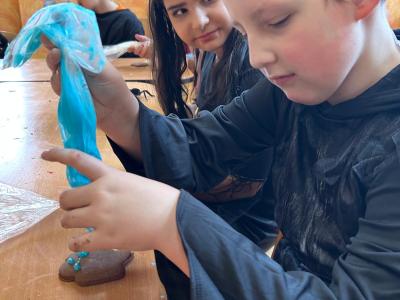 f4a0d037-9910-4959-99e1-ecb6b342b6d4