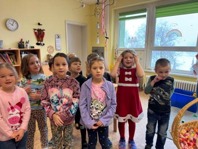 bae46319-6061-4e97-aea0-d91d35b65d44