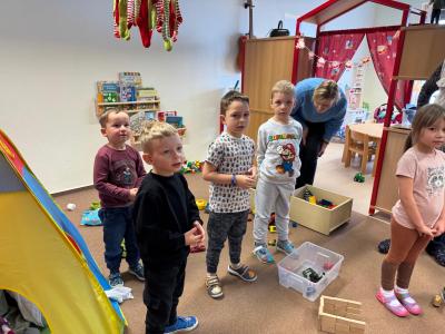 79704425-9c6f-452f-aee7-3895545305b9