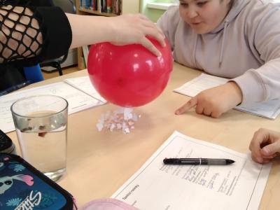 f0b80971-d29a-4bc2-b277-9314d0d70fd9